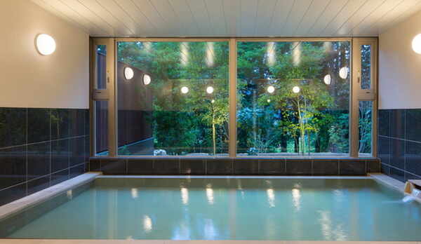 【温泉大浴場】胃腸機能の低下、腰痛症、神経痛、ストレスによる諸症状に効果あり