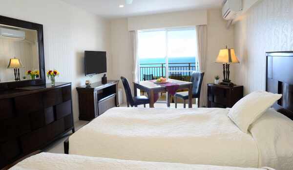 オーシャンスイート（ツイン-ブラウン）