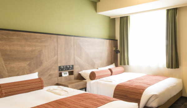 21㎡　ベッド幅120㎝　お風呂・トイレ別