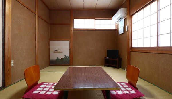 【どこか懐かしい6畳和室】のんびりとした雰囲気です