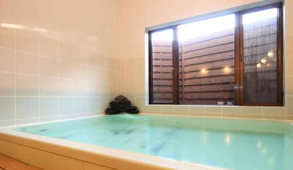 男性用のお風呂-貸切でのご利用も