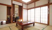 和室8畳一例