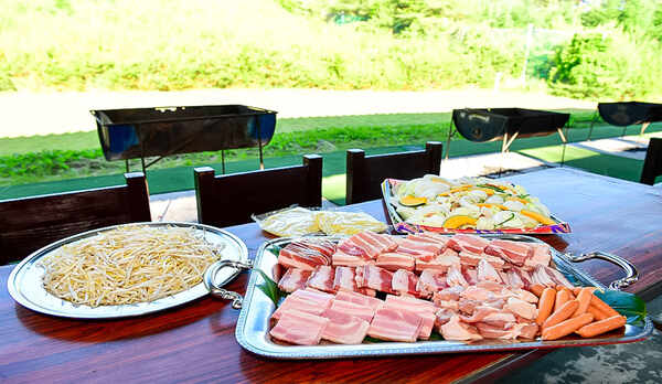 ・【BBQ場】2名様以上80名様まで、食材・飲み物・機材持ち込みOK