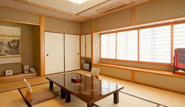 由布岳ビュー和室10畳