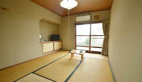 *ビジネスや素泊りのお客様へのお部屋