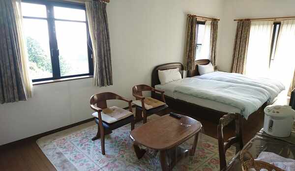 客室（デラックスツインルーム）