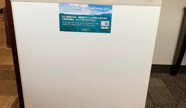 客室内設備ー冷蔵庫