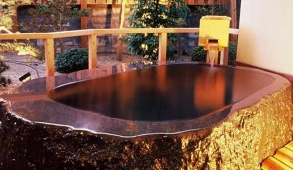 貸切風呂　【岩露】１