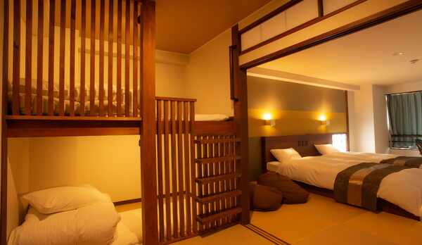 ご家族でご利用頂ける温泉付きファミリールーム(角部屋13帖)