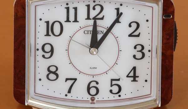 【客室備品】置時計