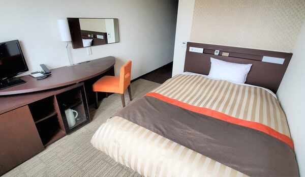 シングル・セミダブルルーム　１６㎡