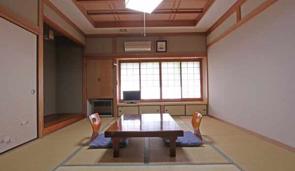 ご利用人数によってご案内するお部屋をアレンジいたします。