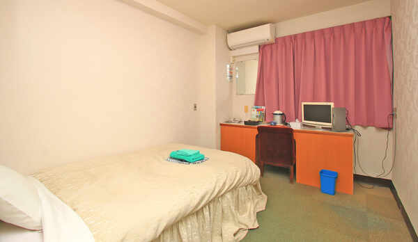 シングル喫煙ルーム