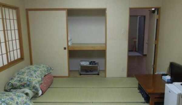 【１４畳大部屋和室】小さいお子様ものびのびと遊べます