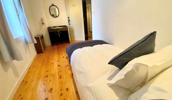 シングル　※バストイレ共用