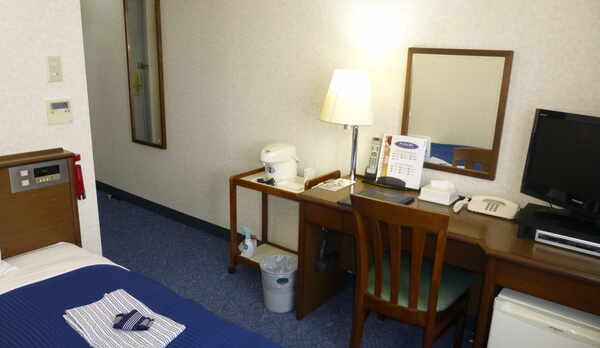 セミダブルルーム