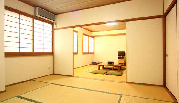 【新館和室】和室でゆっくりのんびりお寛ぎください。+゜