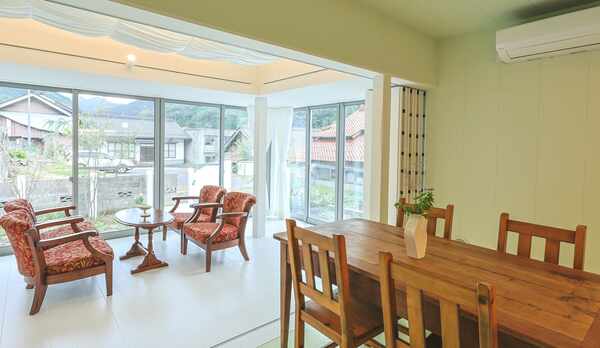 日貫一日　ＭＡＲＩＥ　リビング＆ダイニング