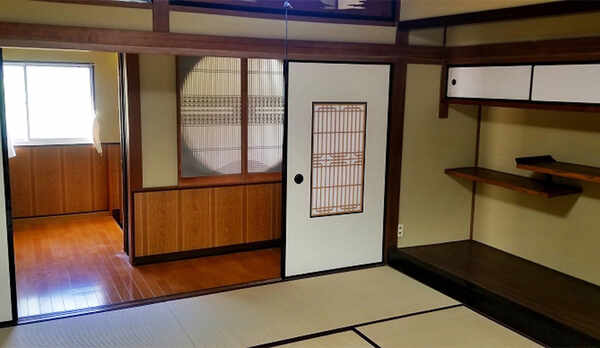 ・襖を開けるとかなり開放感があります。畳でゆっくりもいいですね