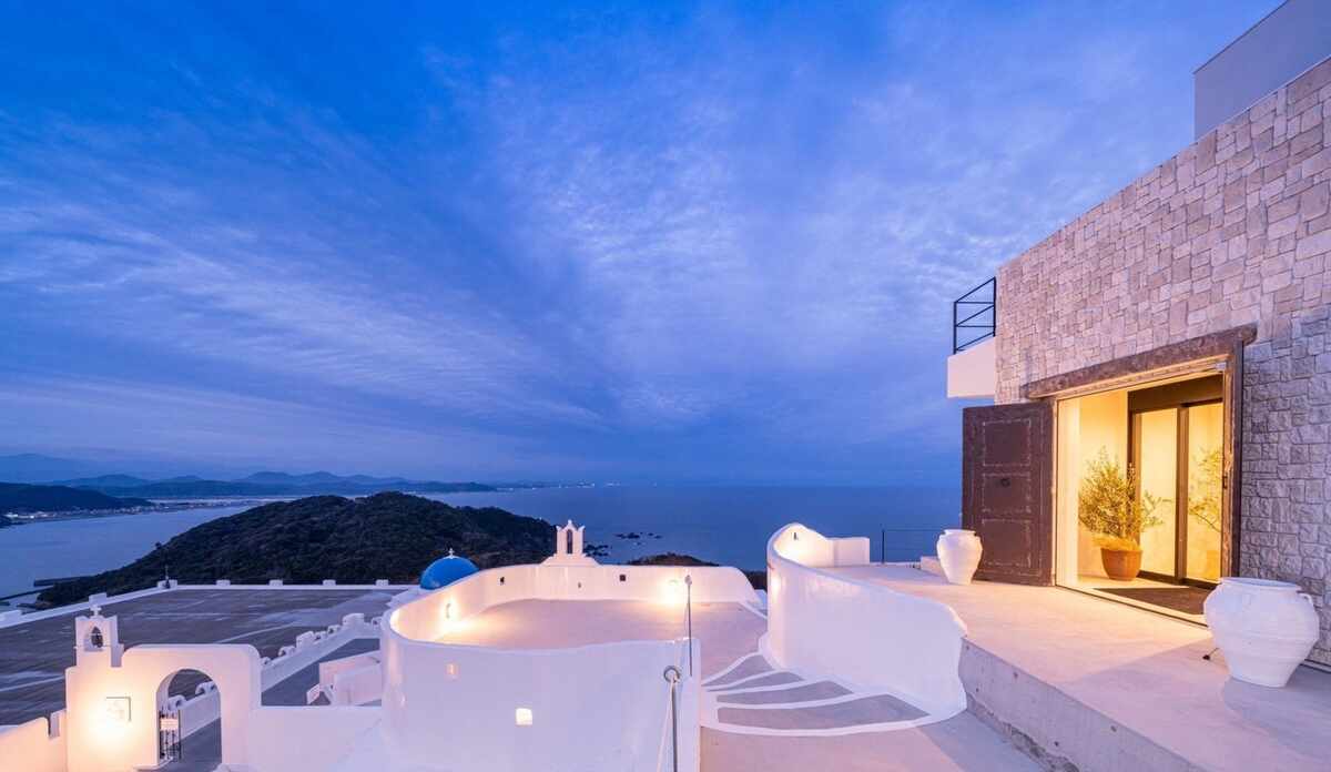 ヴィラ サントリーニ 料金比較・宿泊予約 - 価格.com