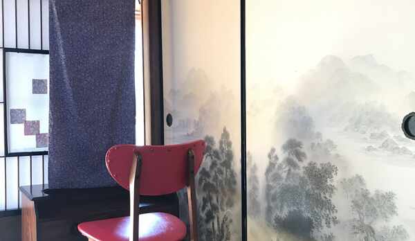 昭和レトロ　鏡台です。