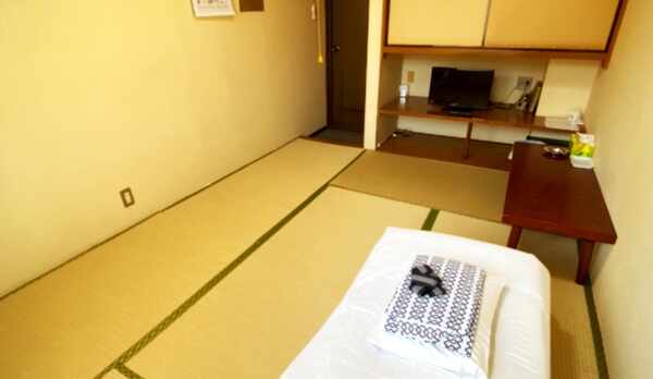 本館　客室シングル（一例）　