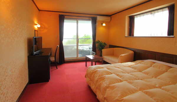 客室一例（デラックスダブル）