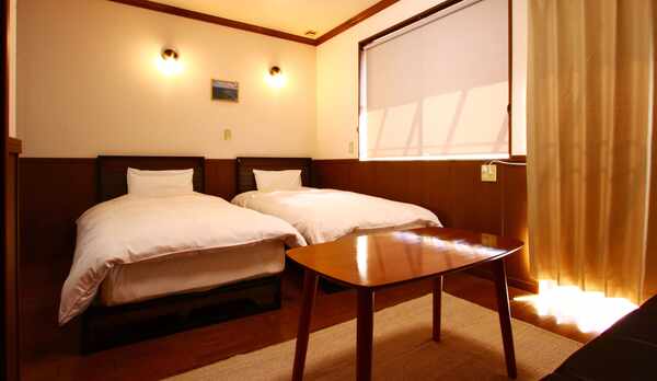 洋室◆シングルベッド２台が入ったお部屋です