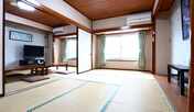 【客室】◆8畳二間のグループ部屋