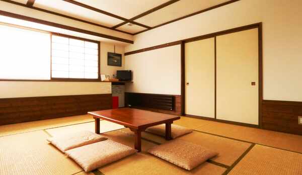 客室＿和室10畳