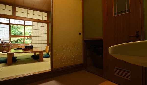 【積善館】和室