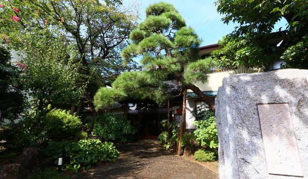 *緑溢れる旅館です