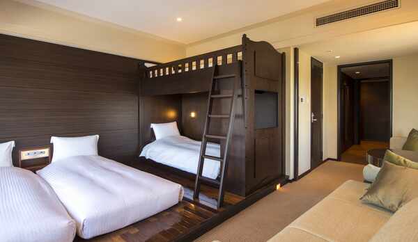 【At Home Room】4〜6名定員・52平米(5〜11F)