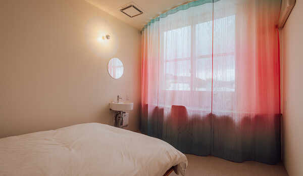 ダブルルーム／おひとりでゆっくり、カップルやご夫婦での滞在におすすめ