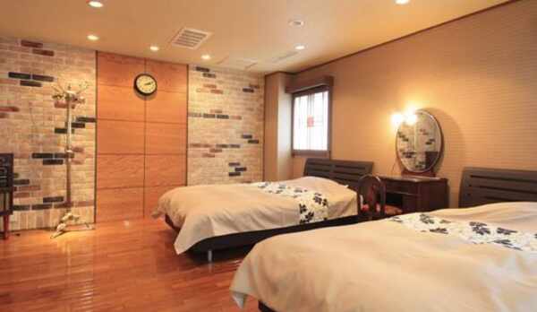 和風スウィート８畳＋ツイン(ベッドルーム)