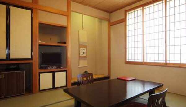 【南館】　和室8畳　広縁なし