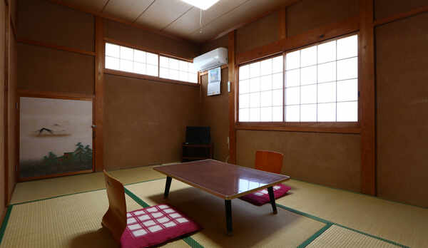 【どこか懐かしい6畳和室】　のんびりとした雰囲気です