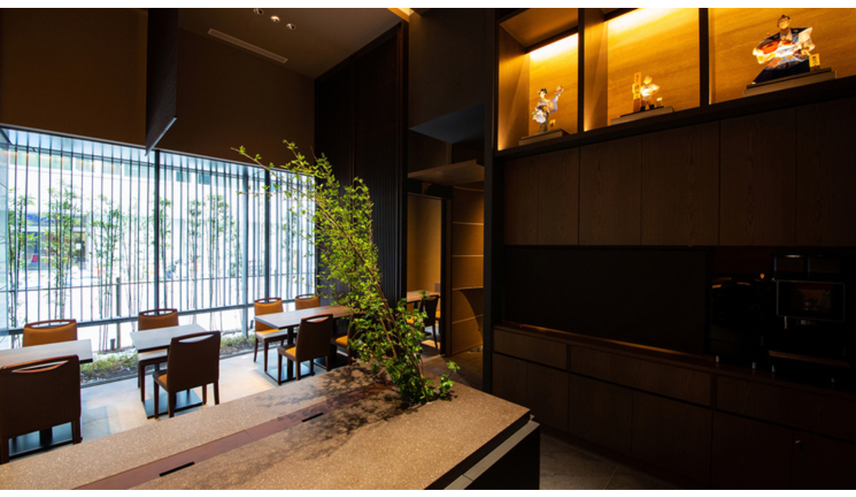 ・レストラン（昼）