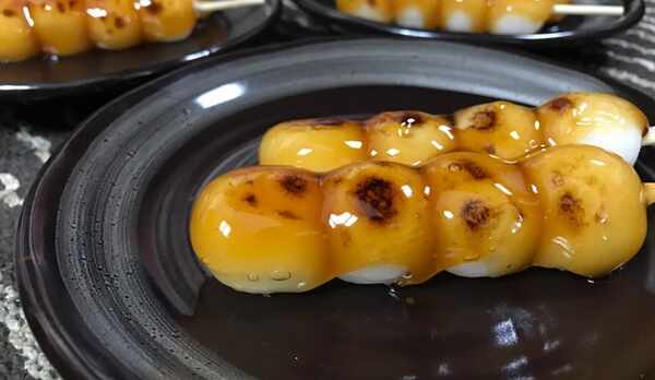 到着後お茶とお団子でユックリどうぞ♪