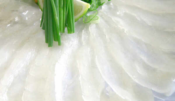 【てっさイメージ】上品で淡白、ツヤツヤの薄造りを贅沢にお楽しみください