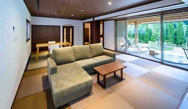 【離れ特別室】2020年7月にニューオープン、18畳のリビングに8畳のベッドルームゆったり。