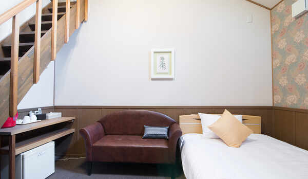 デラックストリプル　ロフト