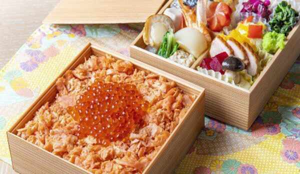 【食事】鮭のはらこ弁当