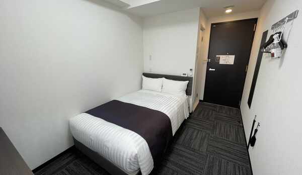 セミダブルルーム