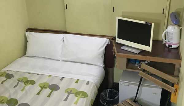 セミダブルルーム