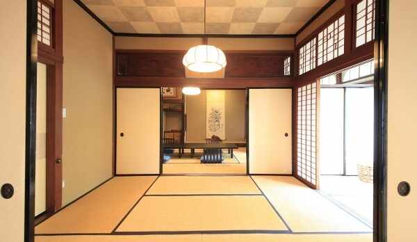 明治棟/25号室　次の間より