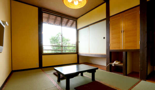 【和室６畳禁煙】シンプルで少しノスタルジックな和の空間です。