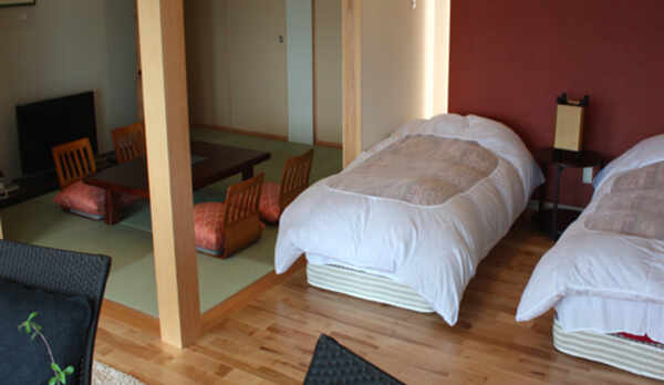 客室（サルトリイバラ）