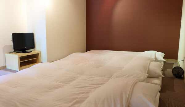 【露天風呂付コンドミニアム】胡桃（くるみ）≪5名定員≫ 〜寝室〜