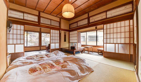 *【8畳和室一例】ファミリーにおススメの8畳のお部屋です。